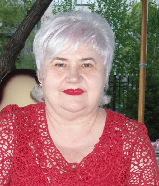 Надежда Русакова