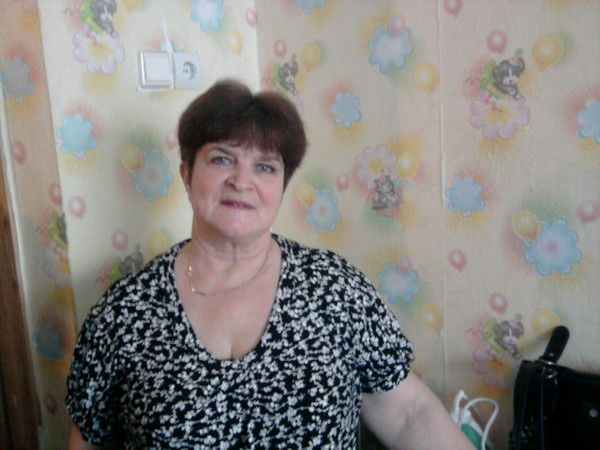 Любовь Карпец