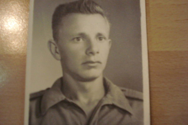 Николай Ермолаев