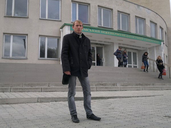 Валера Гнездилов