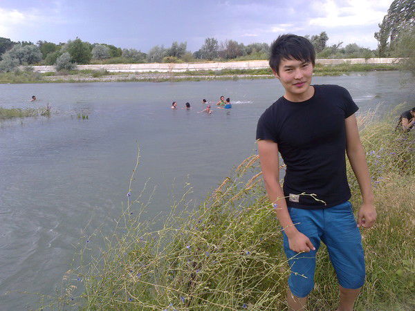 Данияр Карашев