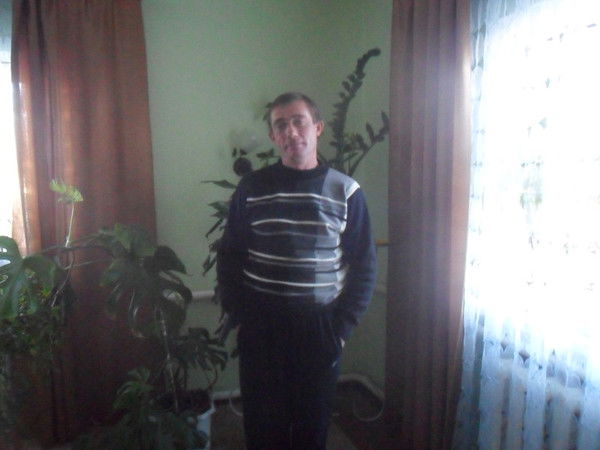 Геннадий Мельниченко