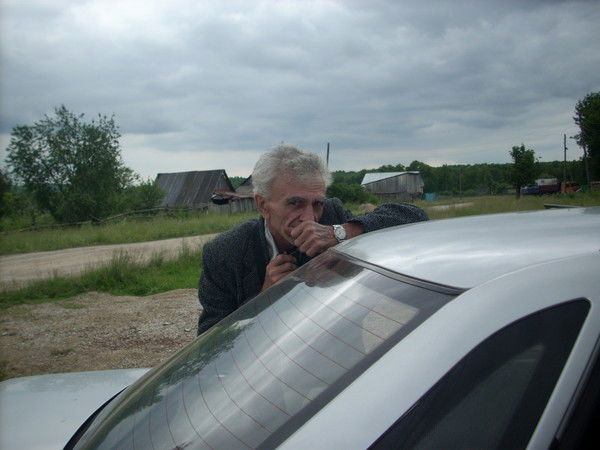 Анатолий Волков