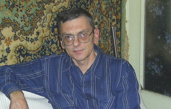 Виктор Николаев