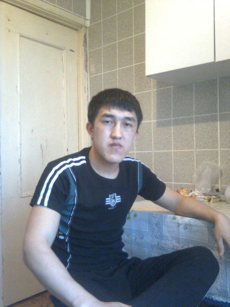 Нурсултан Надиров