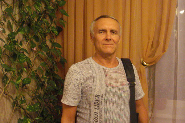 Юрий Александров