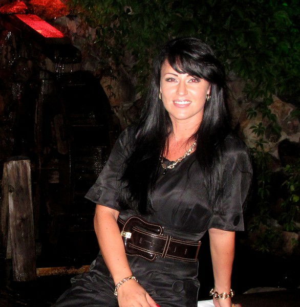 Любовь Сузанская