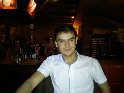 Хусан Гофуров