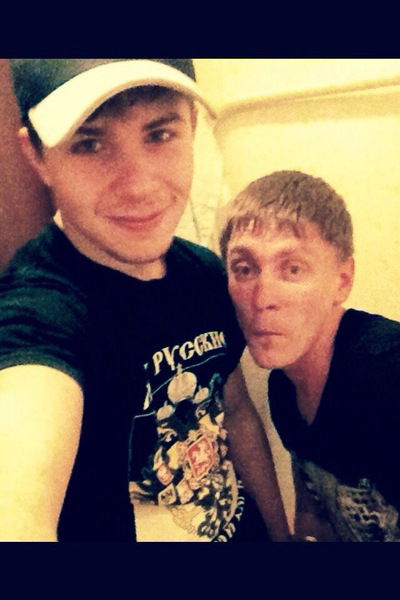 Владислав Леонтьев