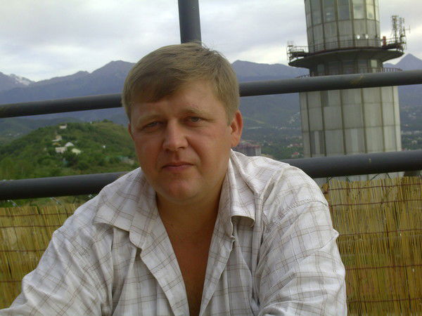 Алексей Серёдкин