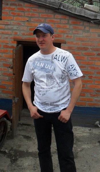 Олег Левченко