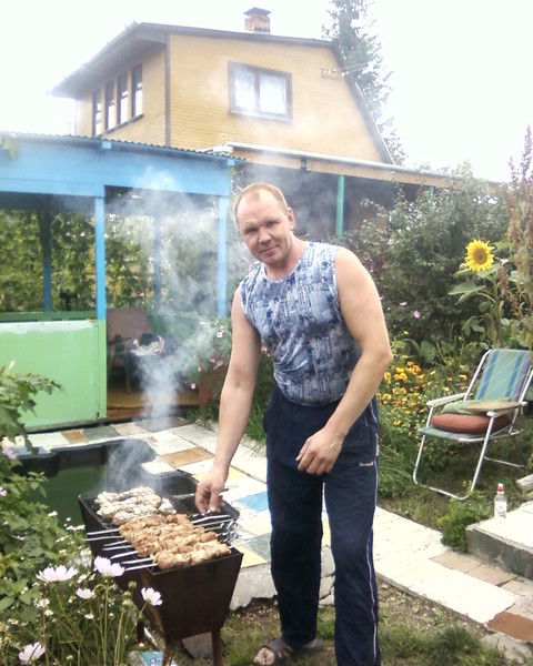 Евгений Сахаров