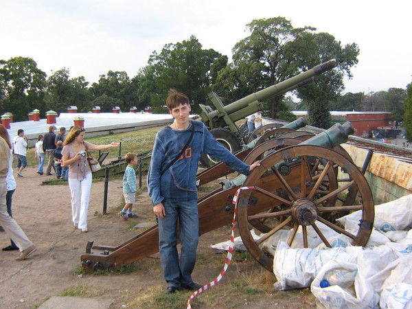 Александр Макаров