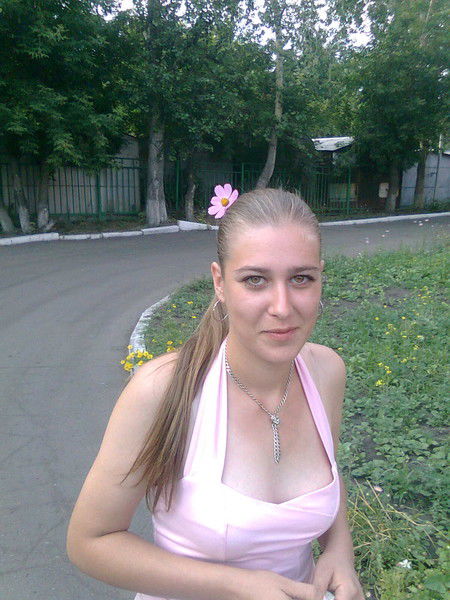 Таня Саватеева