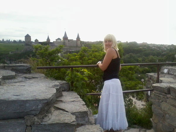 Валя Петренко