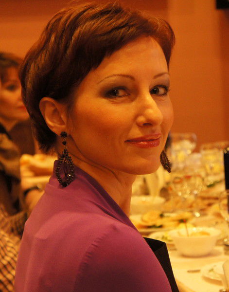 Ангелина Уханова