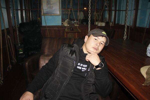 Асылбек Идирисов