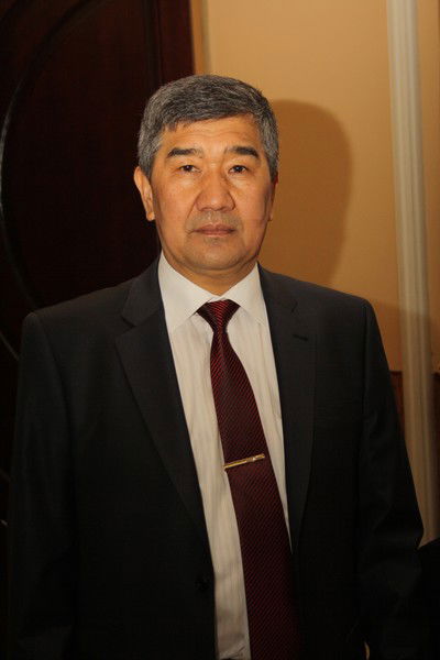 Аскарбек Якубов