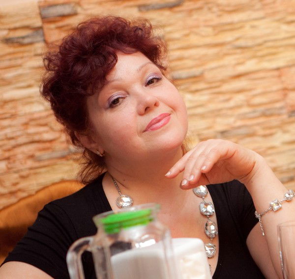 Елена Макарова