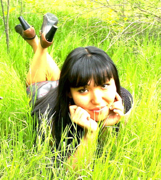 Official Page Zhanara