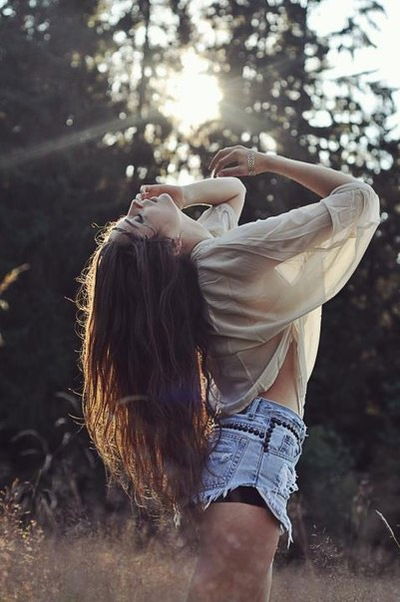 Амира Холод