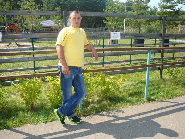 Павел Уханов