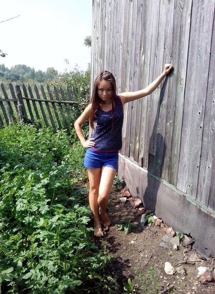 Ксюша Леонова