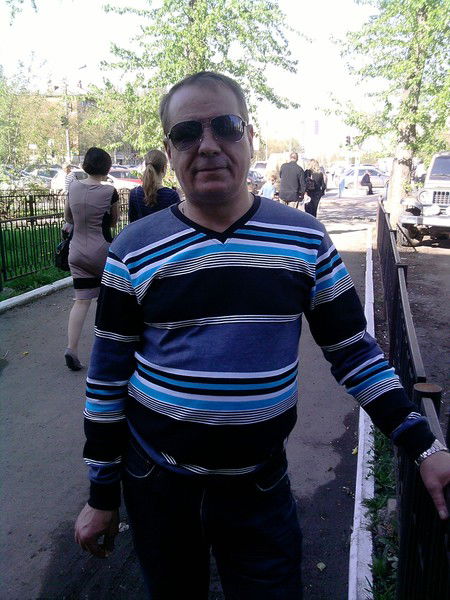 Андрей Байнов