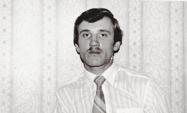 Анатолий Новиков