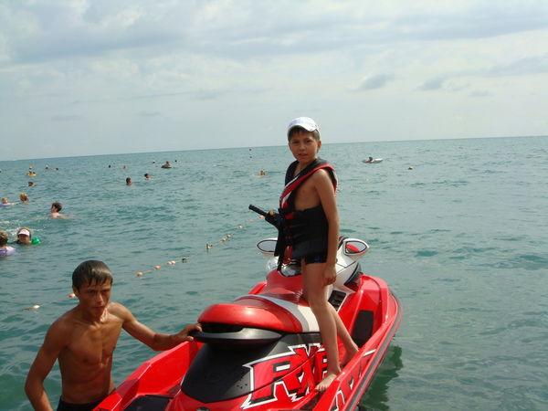 Артем Окутин