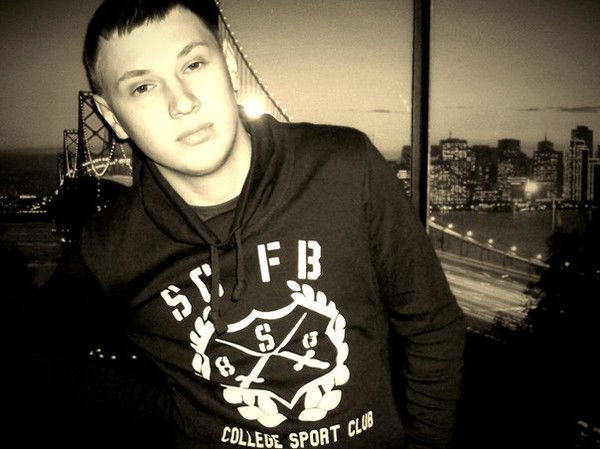 Роман Костин