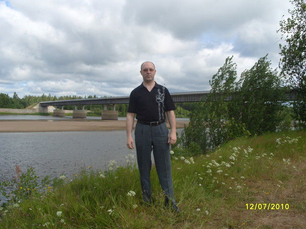 Игорь Алексеенко