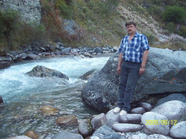 Игорь Лапшин