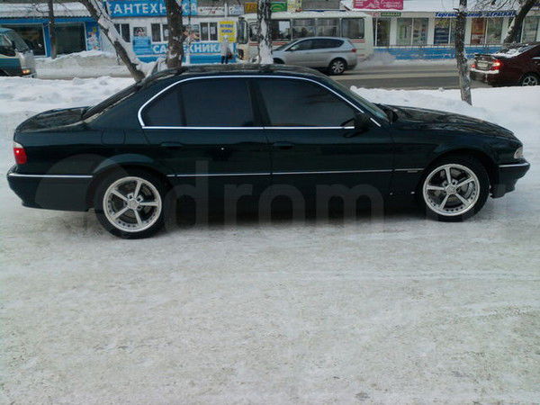 Роман Замоцный