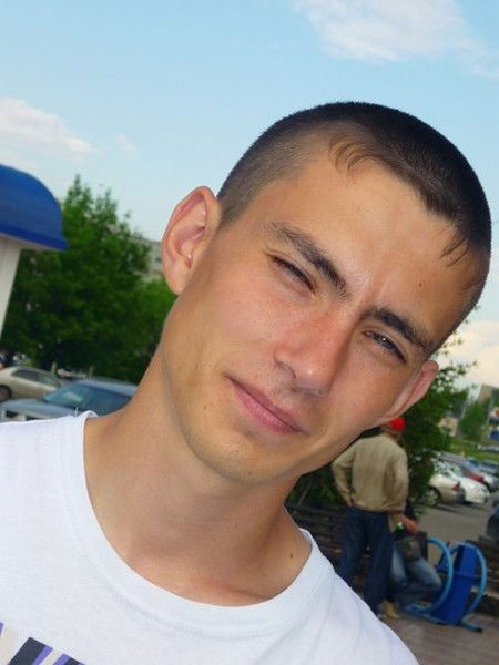 Денис Узбеков