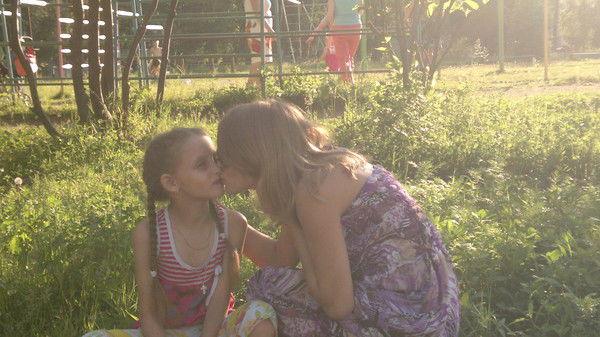 Лена Карфидова