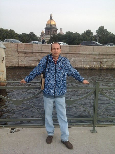 Александр Розов