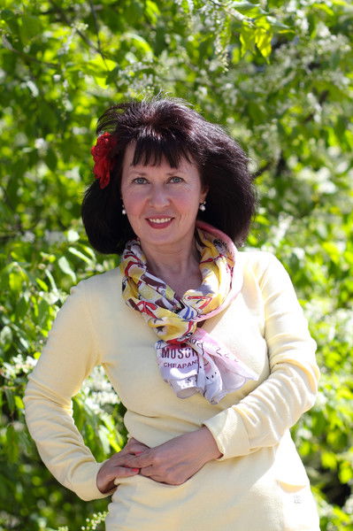 Елена Воронюк