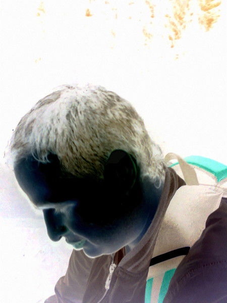 ********** *********