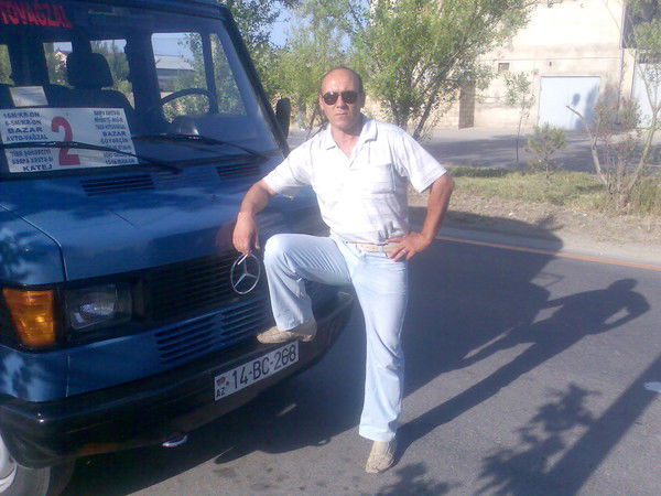 Ровшан Шафиев