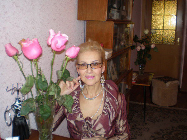 Лидия Сбитенкова