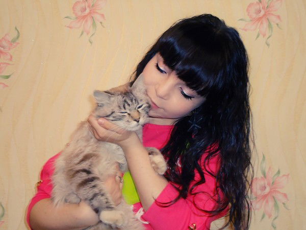 Лена Поспелова