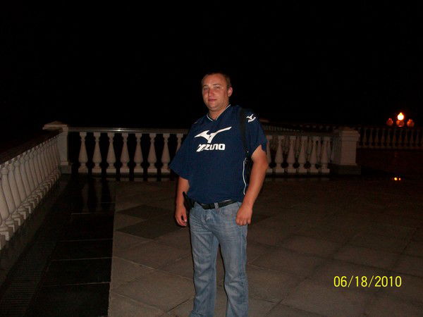 Дмитрий Макаров