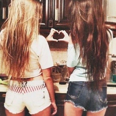 Зарина Алиназарова