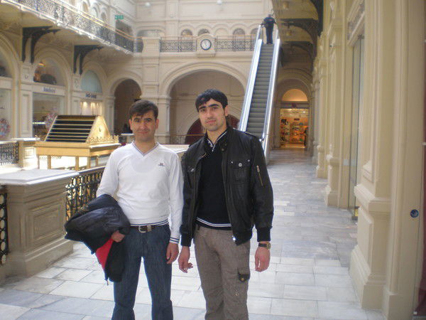 Олимджон Эмомов