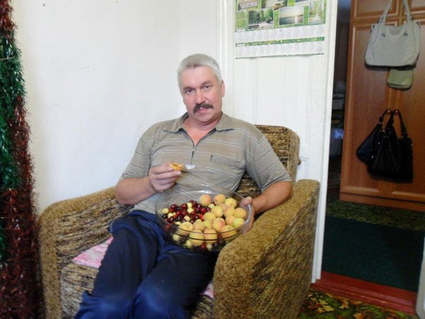 Саша Овчаренко