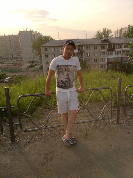 Шамс Файзуллоев