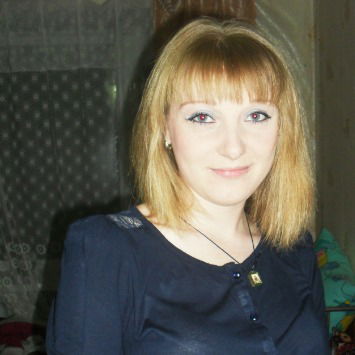 Лена Карнаш