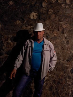 Неизвестно Неизвестно