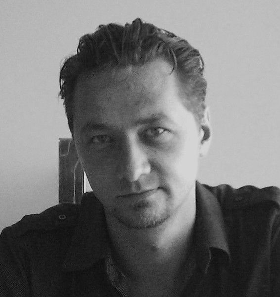 Максим Распаев